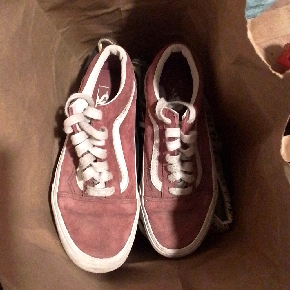 Bundle of well loved skater gal sneaks